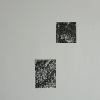 <p><em>Sans titre</em>, gravure sur papier Laurier, 50x60cm</p>
